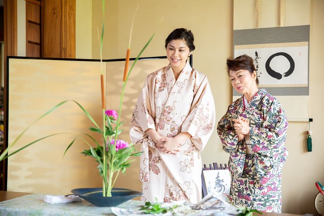 Flower Arrangement Experience With Simple Kimono in Okinawa - What to Expect During the Flower Arrangement Experience