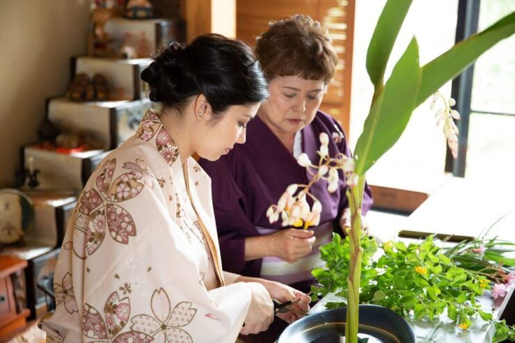 Flower Arrangement Experience With Simple Kimono in Okinawa - Activity Steps