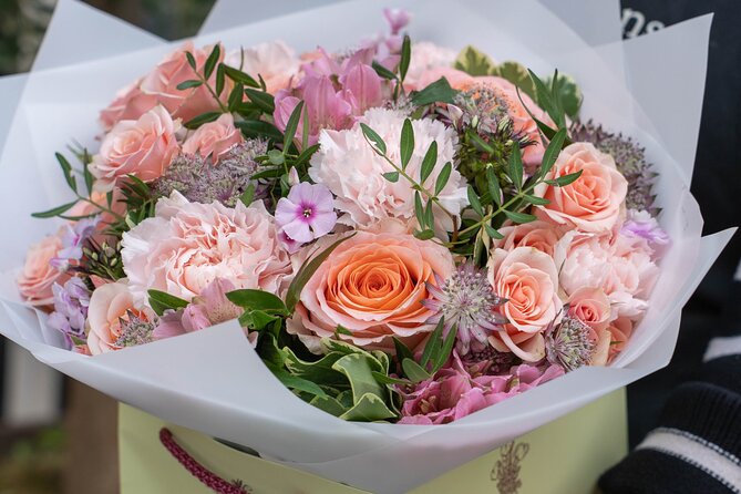 Flowers For Home: Seasonal Arrangement Workshop in London - Common Questions