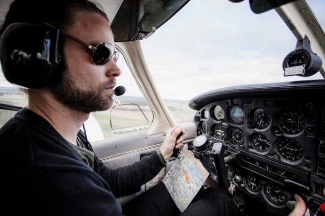 Fly a Plane in New Orleans: No Experience or License Required - Overview of the Flying Lesson