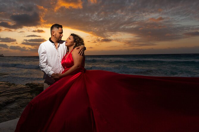 Flying Dress Photoshoot Cancun - Additional Information About the Dress and Accompaniment
