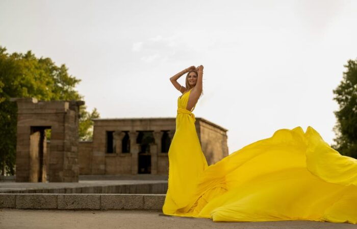 Flying Dress Photoshoot in Madrid - Availability and Booking