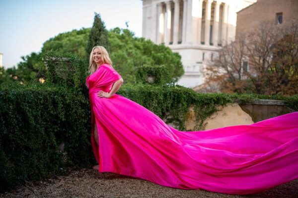 Flying Dress Professional Photoshoot in the Eternal Rome - Frequently Asked Questions