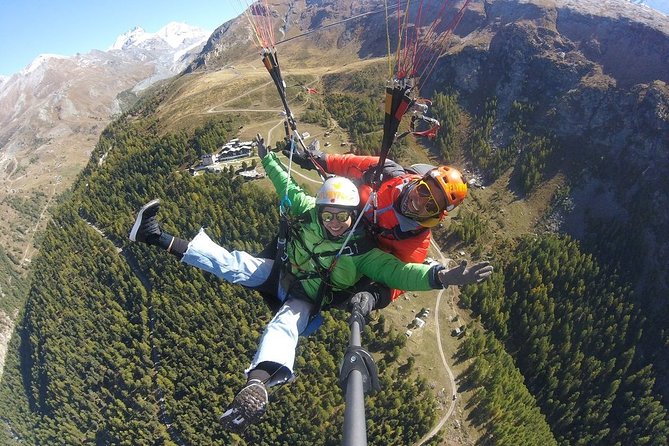 FLYMATTERHORN Paragliding From Zermatt, With Matterhorn View - Equipment and Attire