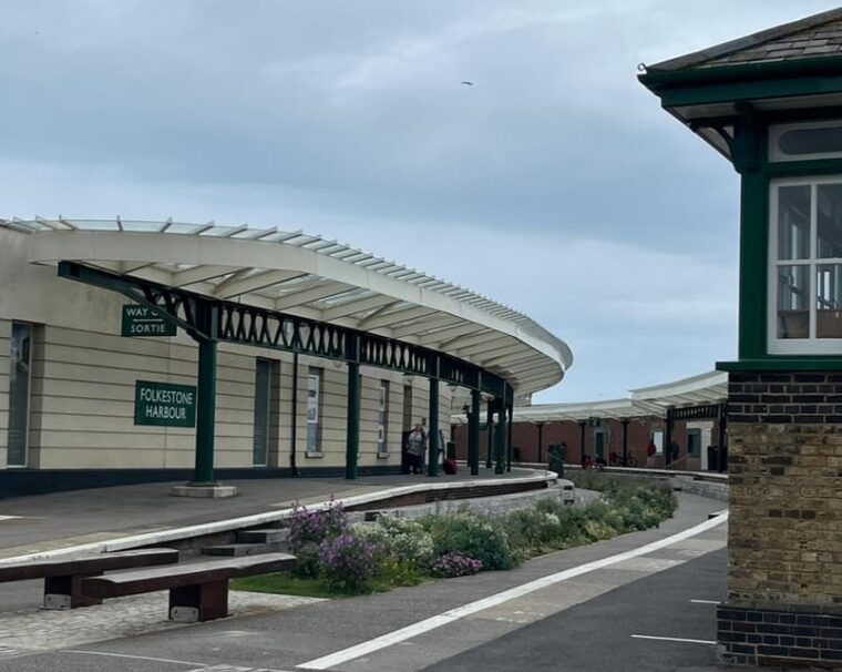 Folkestone: Private 2hr Walking Tour with a Blue Badge Guide - The Sum Up  