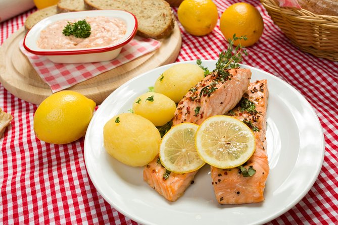 Folklore Dinner - Additional Information