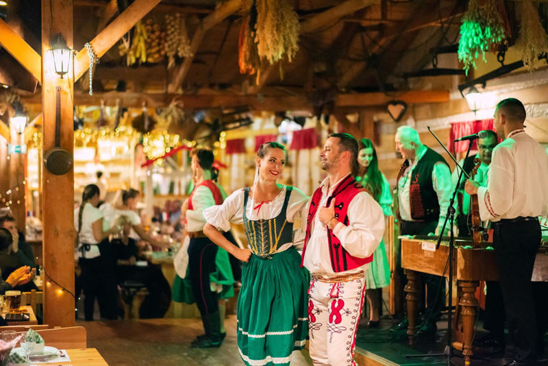 Folkloric Dinner Show Experience in Prague - A folk evening with room to join in