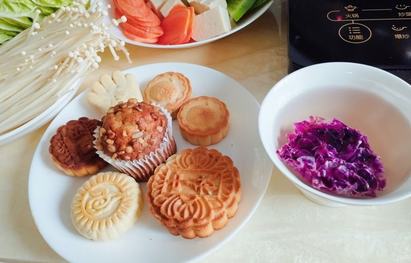 Follow the Rabbit Cooking Experience - Traditional Chinese Pastry Mooncake Baking - At a glance