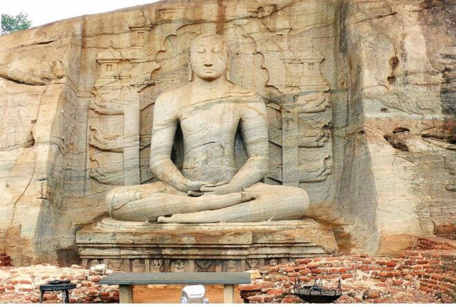 Fom Colombo: Sigiriya Rock & Ancient City of Polonnaruwa - Afternoon Adventures