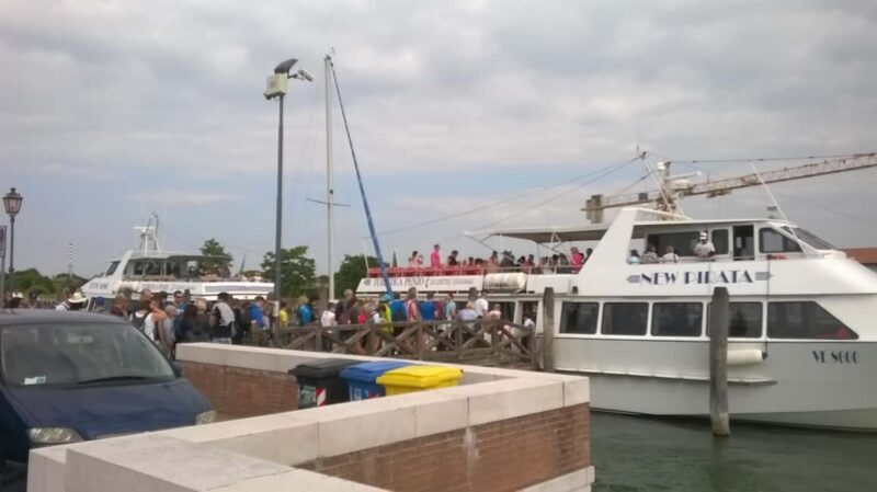 Fom Treporti: Murano, Burano, and Venice Motorboat Trip - Good To Know