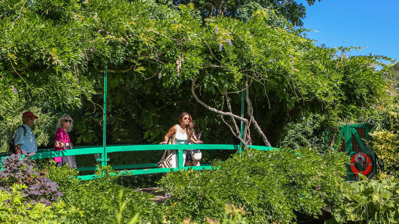 Fondation Monet & Museum of Impressionism trip in Giverny from Paris - Clos Normand: a garden made for looking slowly