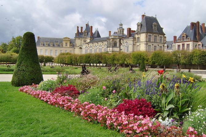 Fontainebleau and Barbizon Half Day Guided Tour From Paris by Minivan - Time Constraints and Inadequate Schedule