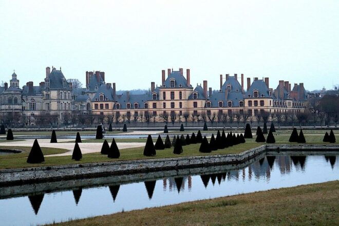 Fontainebleau and Barbizon Private Guided Tour From Paris - Fontainebleau Palace Highlights