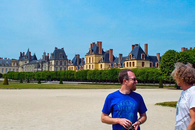 Fontainebleau Day Trip From Paris With a Local: Private & Personalized - Pricing and Additional Information