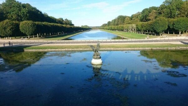 Fontainebleau Palace :Skip the Line Small Group Guided Tour - The Sum Up