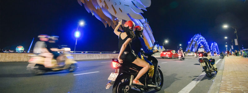 Food and Sightseeing Night Tour with Aodai Rider in Da Nang - Da Nang by motorbike, with dinner along the way