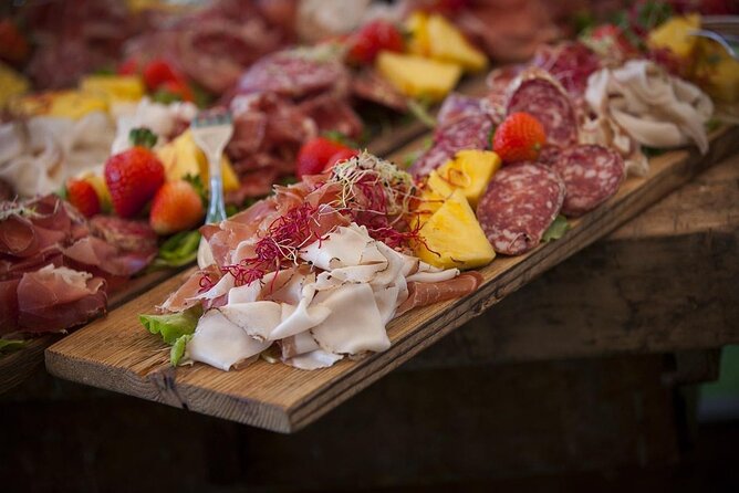 Food and Wine Tasting in Vino Veritas - Event Overview