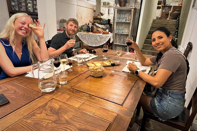 Food and Wine Tasting Tour in Porto of HIDDEN GEMS (Small Groups) - Tour Overview