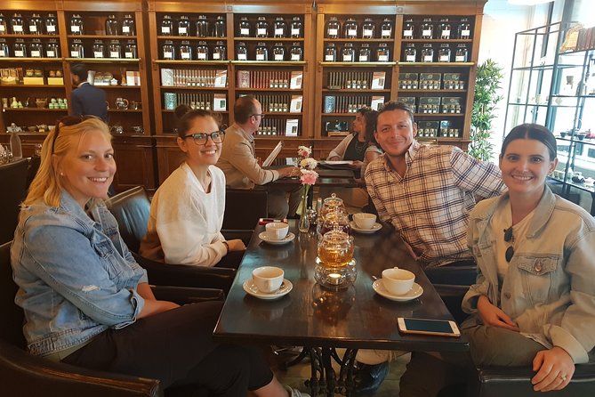 Food & Drink Walking Tours in London. Discover the East End of London. - Overview and Experience