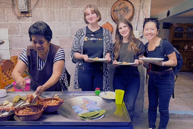 Food Experience in Middle Class House in Teotihuacan Pyramids - Authentic Mexican Cuisine