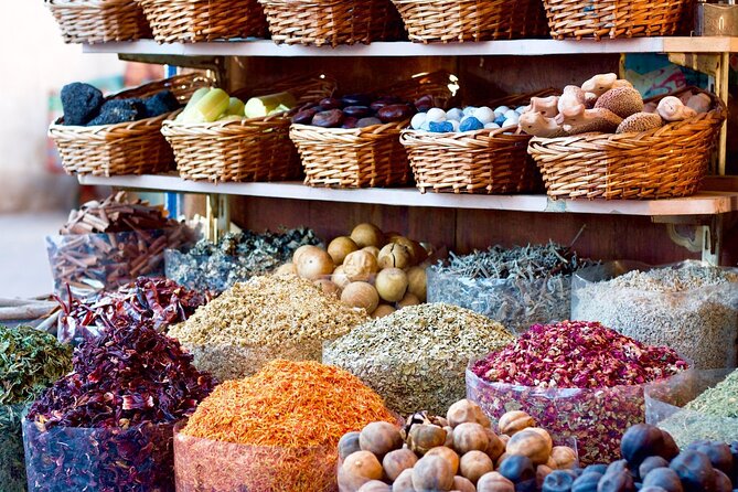 Food Experience With Lunch in Dubai - Guided by a Talented Chefs Expertise