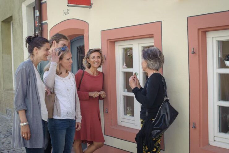 Food & Fashion in the Most Beautiful Alleys of Freiburg - Culinary Delights in Charming Streets