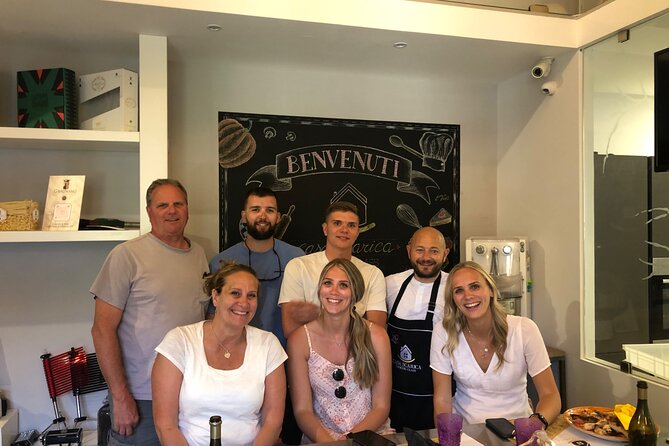 Food Gastronomic Tour - Pickup and Transportation