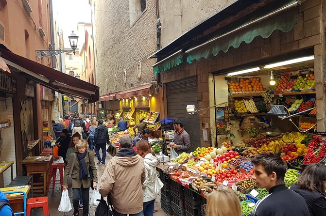 Food Markets Tour With a Local! - Background