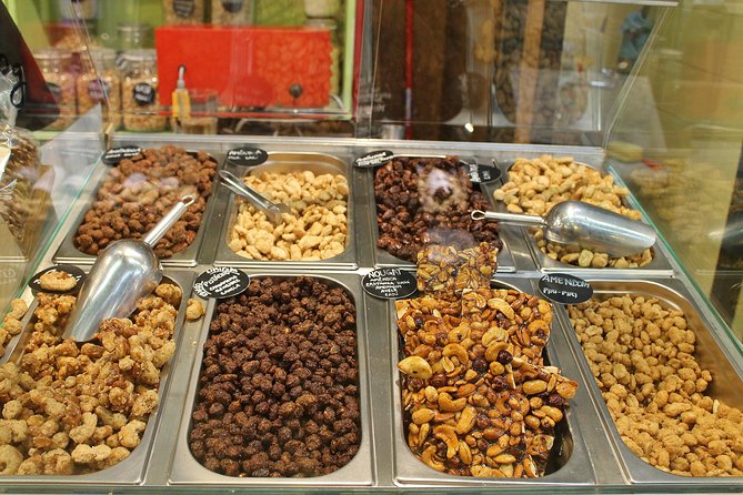 Food Tasting of Portuguese Traditional Gastronomy Private Tour - Common Questions