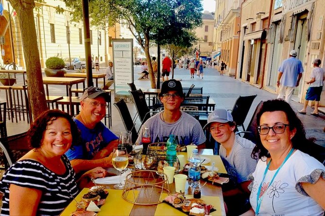Food Tasty Walking Tour in Civitavecchia - Overview of the Tour