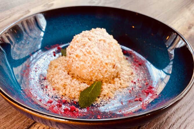 Food Tour in Budapest 5 to 10 Tastings - Inclusions and Amenities