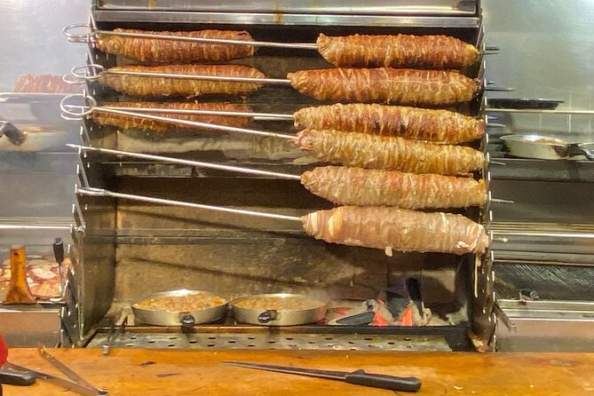 Food Tour in Istanbul With Local Guide - Food Tour Highlights