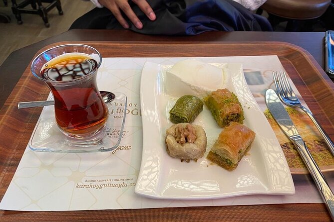 Food Tour in Istanbul With Local Guide - The Sum Up