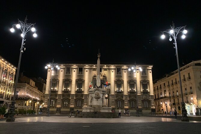 Food Tour of Catania by Night - Sampling Fried Crispelle and Fruit Granita