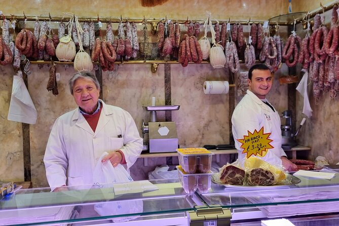 Food Tour of Naples With Davide - Satisfying Sweet Treats