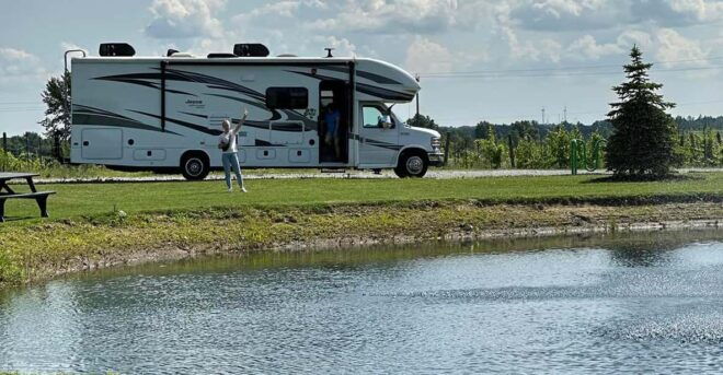 Food Tour on Island Lake, Ontario From Toronto - Meeting Point and Availability