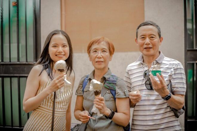 Food Tour With Vespa - Experience