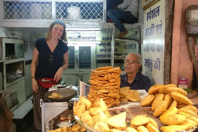 Food Walk Tour Pushkar (2 Hours Guided Food Tasting Walk) - Group Size and Pricing