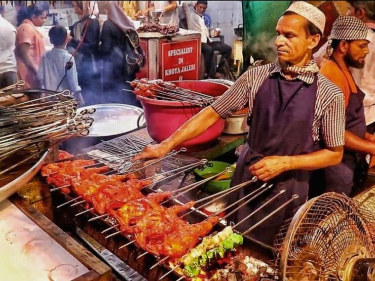 Food Walking Tour of Mumbai - Itinerary