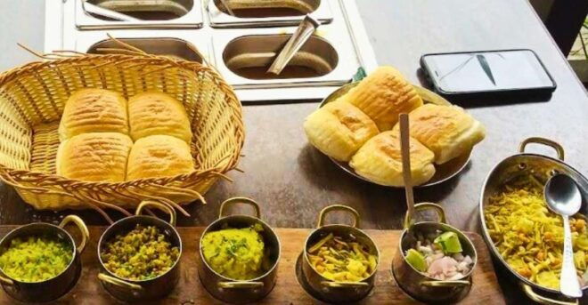 Food Walking Tour of Pune: 7 Local Food Tastings - Bhel Puri - The Perfect Blend of Crunch and Tanginess