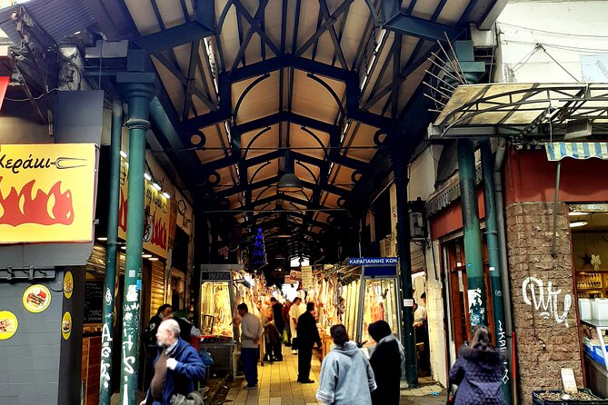 Foodies' Favorite Food Tour - Must-Try Local Dishes