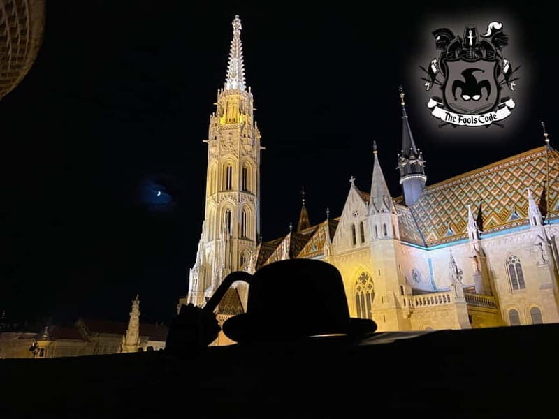 FoolsCode: EscapeRoom/Sightseeing tour with Actor Tourguide - The Sum Up