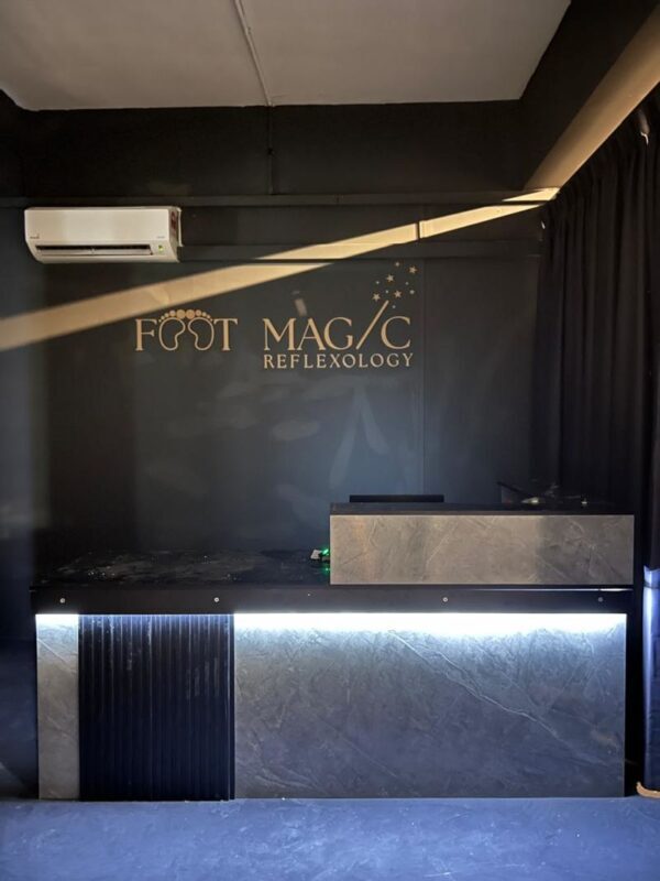 Foot Magic Reflexology in Seri Kembangan - Choosing a treatment at Jalan Equine 1A