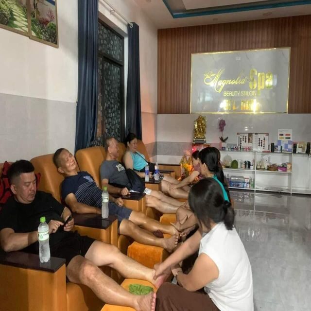 Foot Reflexology Massage - A Well-Balanced, Authentic Experience