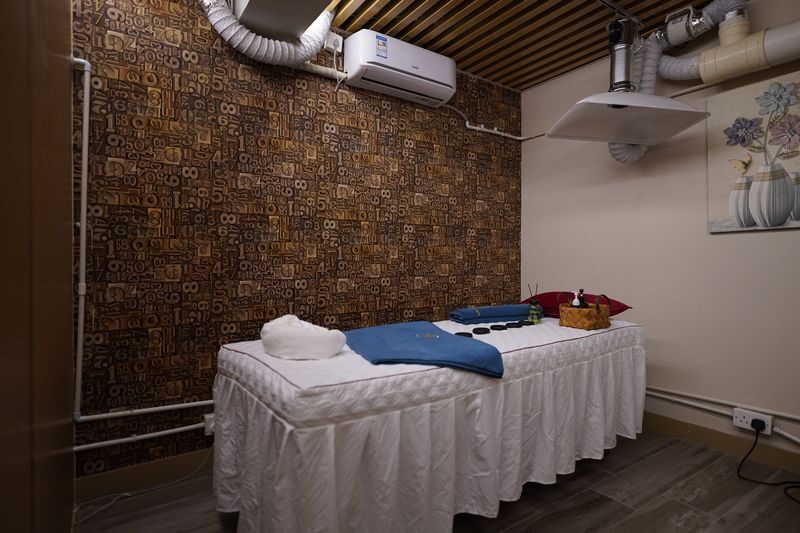 Foot Spa Moment - Massage & Steam Experience | Acupressure Massage | Aroma Massage | Head Spa | Steam | North Point - Should you book Foot Spa Moment?