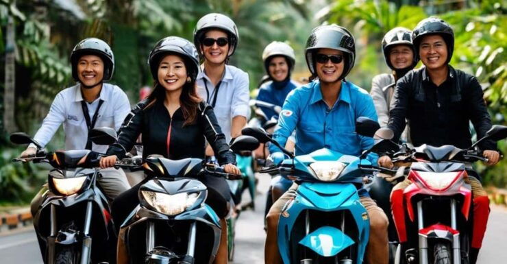 Foot Tour by Motorbike - Discover Da Nang's Secret Night - Itinerary Highlights