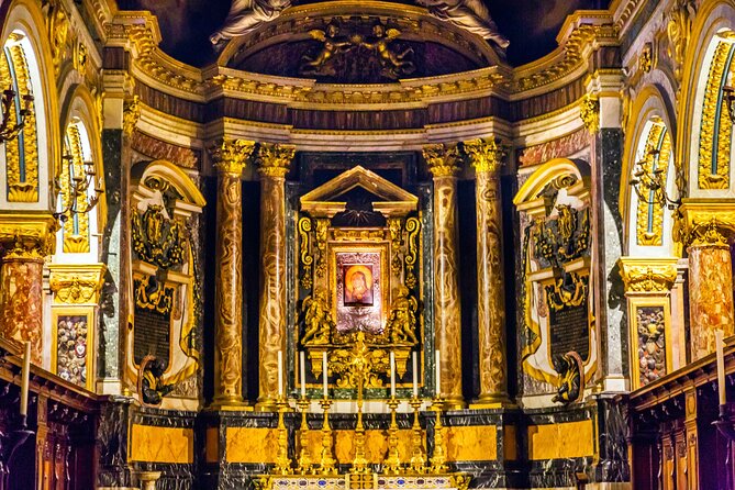 Footsteps of Saint Paul, Visit Mamertine Prison and Catacombs - The Sum Up