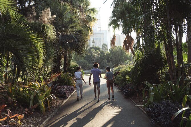 Foraging Tour: Botanical Gardens Walk & Picnic - Overview of the Experience