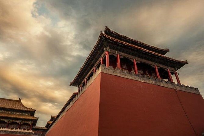 Forbidden City Entrance Ticket and 4-Hour English Guide Service - Introduction: An Ideal Mix of History and Adventure in Beijing