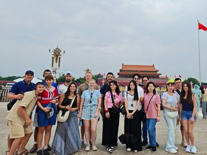 Forbidden City, Tiananmen Square & Treasure Museum Small Group Tour - Inside the Forbidden City: courtyards, routes and royal stories